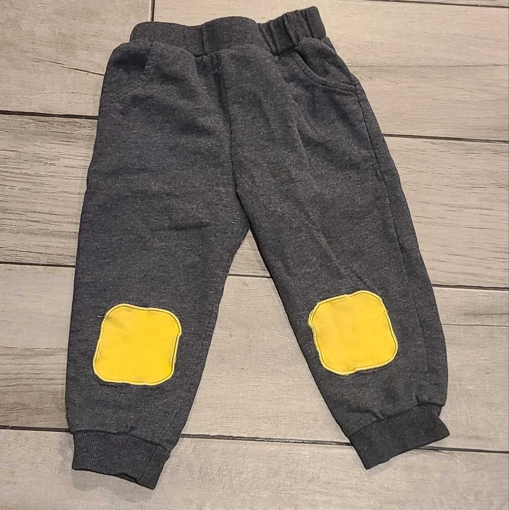 🥠Boys patch knee sweatpants🧋